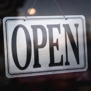 Constituir una empresa: aspectos legales, fiscales y administrativos a considerar